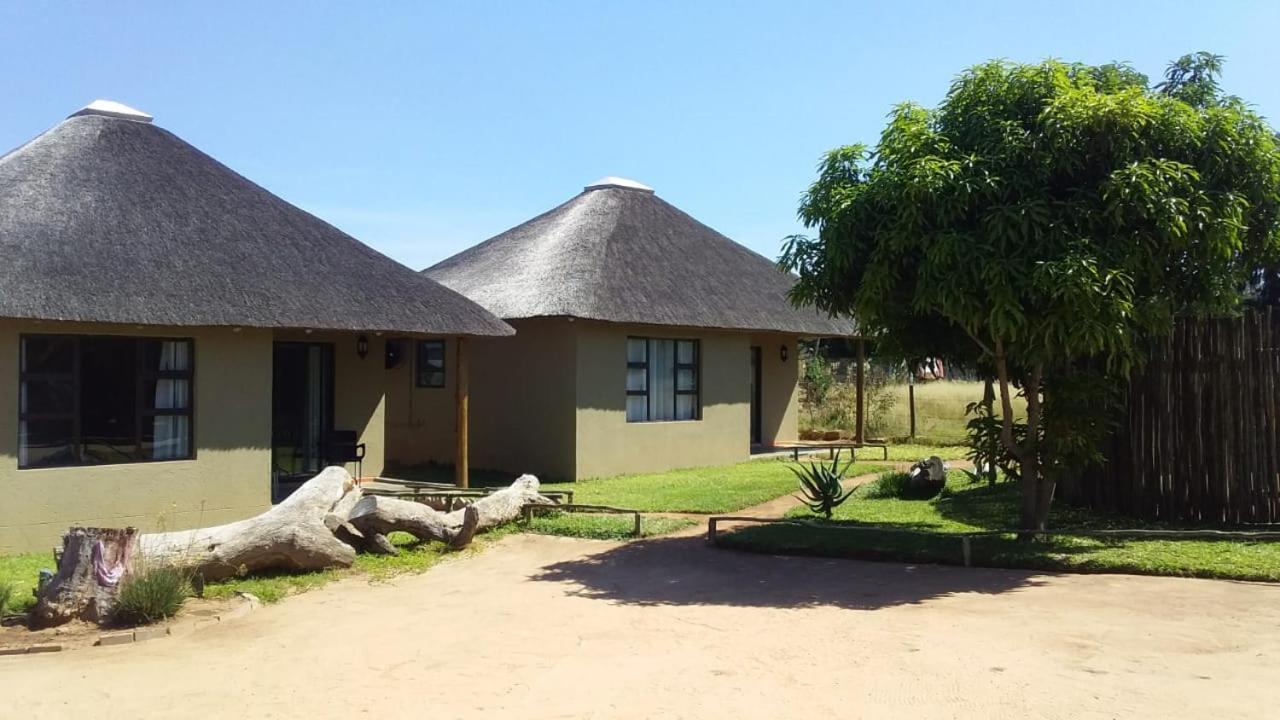 Bongan Safari Lodge Mbabat Exterior photo